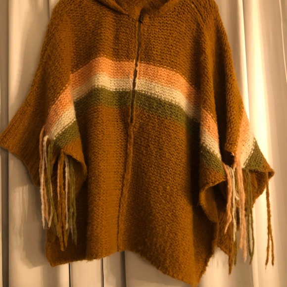 Free People Poncho Sweater - Picture 3 of 5